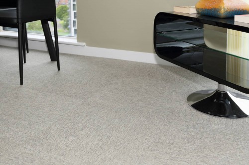 tivoli-carpet-tiles-in-apartments-08.jpg